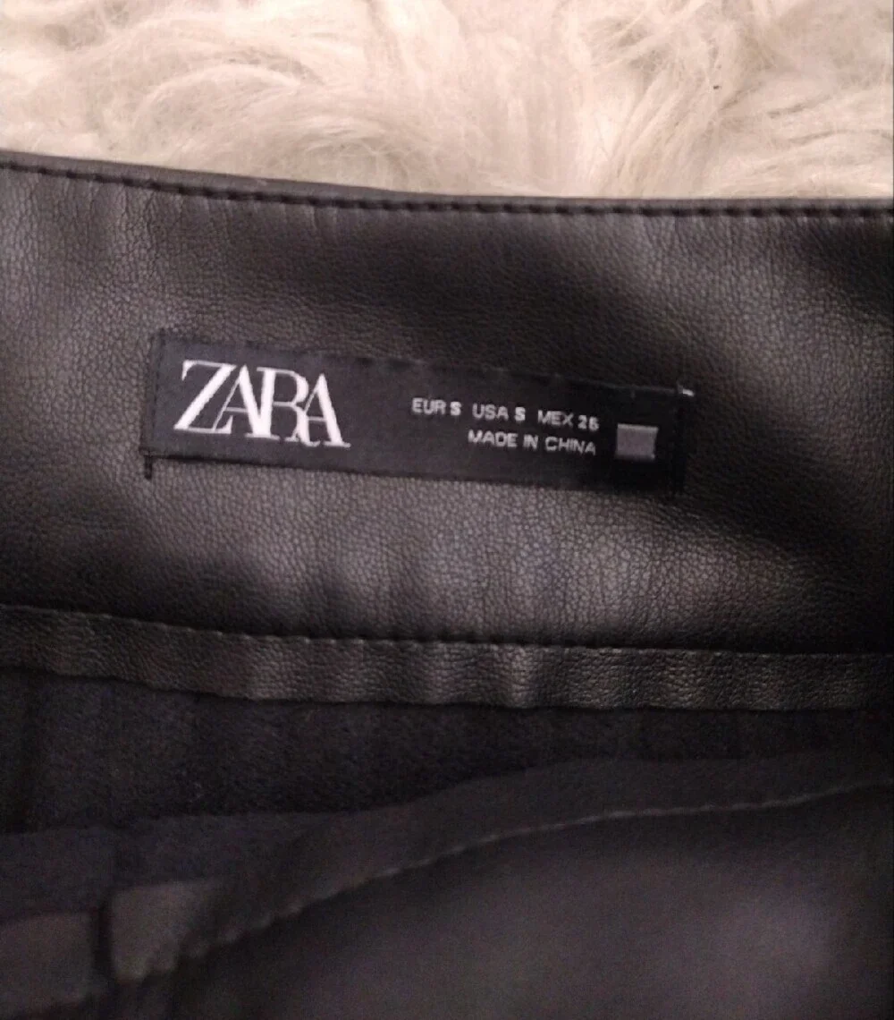 Zara Black Pleated Faux Leather Mini Skirt
